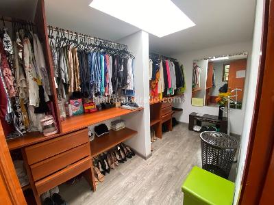 Casa de 4 alcobas en venta en San Jose De Bavaria, Bogotá, 320 m² · foto 17 de 20