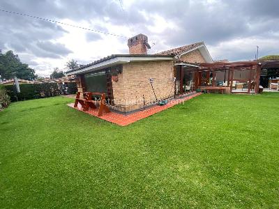 Casa de 4 alcobas en venta en San Jose De Bavaria, Bogotá, 320 m² · foto 20 de 20