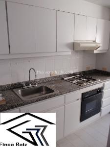 Apartamento en arriendo en Contador, Bogotá · foto 9 de 20