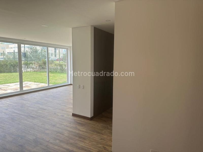 Apartamento en Arriendo, Santana, Chía - Prikaz 2