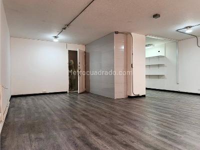 Apartamento de 1 alcoba en venta en Chico Norte, Bogotá, 41 m² · foto 3 de 14