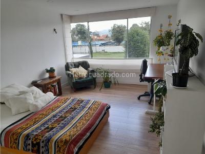 Casa de 3 alcobas en venta en Norte, Bogotá, 270 m² · foto 10 de 14