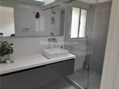 Casa de 3 alcobas en venta en Norte, Bogotá, 270 m² · foto 13 de 14