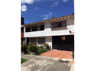 Casa en Arriendo, Santa Barbara, Bogotá D.C.