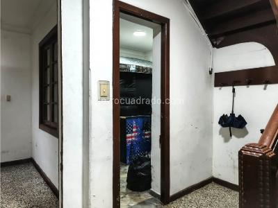 Casa de 5 alcobas en venta en Norte, Bogotá, 319 m² · foto 10 de 20