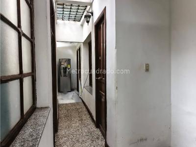Casa de 5 alcobas en venta en Norte, Bogotá, 319 m² · foto 14 de 20