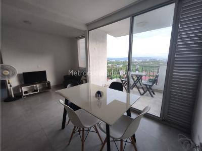 Apartamento de 2 alcobas en venta en Norte, Girardot, 60 m² · foto 3 de 16