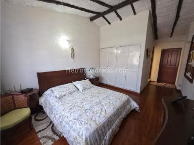 Casa de 4 alcobas en venta en Norte, Bogotá, 250 m² · foto 5 de 16