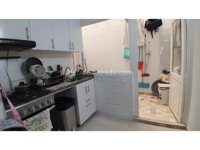 Casa de 5 alcobas en venta en Norte, Bogotá, 221 m² · foto 13 de 20