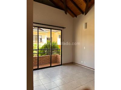 Casa de 3 alcobas en venta en Norte, Floridablanca, 213 m² · foto 10 de 20