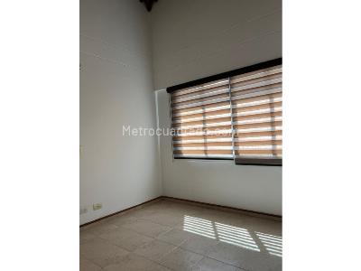 Casa de 3 alcobas en venta en Norte, Floridablanca, 213 m² · foto 12 de 20