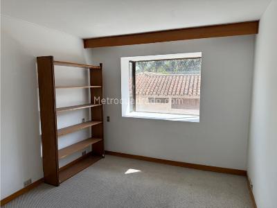 Apartamento de 3 alcobas en venta en Cerros De Niza, Bogotá, 146 m² · foto 13 de 20