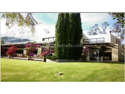 Casa de 5 alcobas en venta en Norte, La Calera, 718 m² · foto 2 de 14