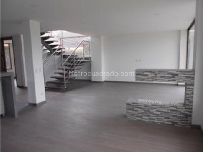 Casa de 3 alcobas en venta en Norte, Cajicá, 210 m² · foto 3 de 20