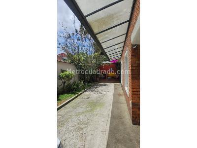 Casa de 3 alcobas en venta en Norte, Bogotá, 364 m² · foto 16 de 17
