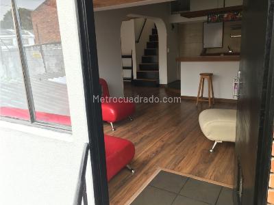 Casa de 3 alcobas en venta en Norte, Bogotá, 364 m² · foto 8 de 17