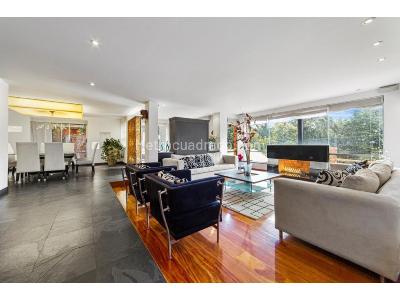 Casa de 4 alcobas en venta en Norte, Bogotá, 737 m² · foto 3 de 20