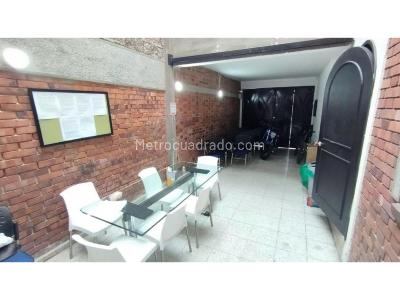 Casa de 5 alcobas en venta en Norte, Bogotá, 423 m² · foto 18 de 20