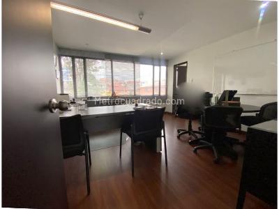 Casa de 5 alcobas en venta en Norte, Bogotá, 255 m² · foto 11 de 18