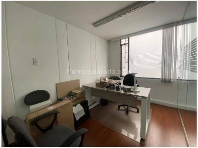 Casa de 5 alcobas en venta en Norte, Bogotá, 255 m² · foto 12 de 18