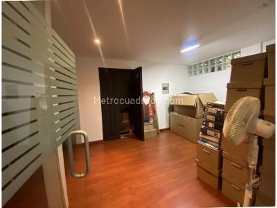 Casa de 5 alcobas en venta en Norte, Bogotá, 255 m² · foto 13 de 18