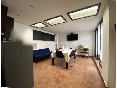 Casa de 5 alcobas en venta en Norte, Bogotá, 255 m² · foto 5 de 18