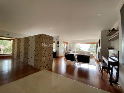 Apartamento en venta en Norte, Bogotá · foto 2 de 19