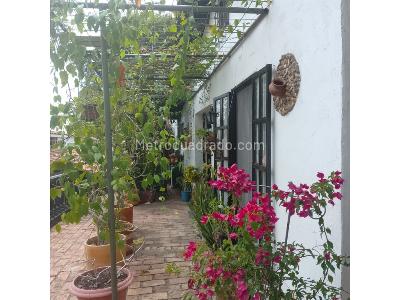 Casa de 3 alcobas en venta en Norte, Girardot, 67 m² · foto 5 de 15