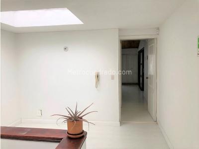 Casa de 5 alcobas en venta en Norte, Bogotá, 290 m² · foto 12 de 20