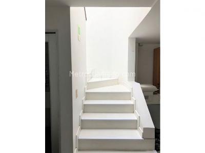 Casa de 5 alcobas en venta en Norte, Bogotá, 290 m² · foto 16 de 20