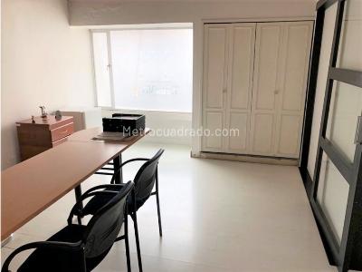 Casa de 5 alcobas en venta en Norte, Bogotá, 290 m² · foto 4 de 20