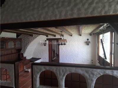 Casa de 5 alcobas en venta en Norte, Bogotá, 320 m² · foto 8 de 13