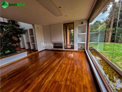Casa de 4 alcobas en venta en Norte, Bogotá, 470 m² · foto 4 de 16