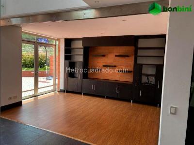 Casa de 3 alcobas en arriendo en Norte, Bogotá, 400 m² · foto 10 de 10