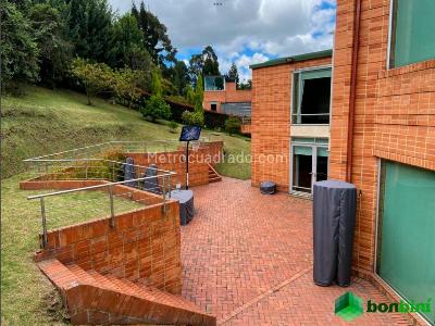 Casa de 3 alcobas en arriendo en Norte, Bogotá, 400 m² · foto 3 de 10