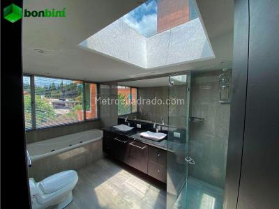 Casa de 3 alcobas en arriendo en Norte, Bogotá, 400 m² · foto 8 de 10