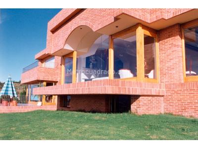 Casa de 4 alcobas en venta en Norte, Chía, 1000 m² · foto 7 de 8