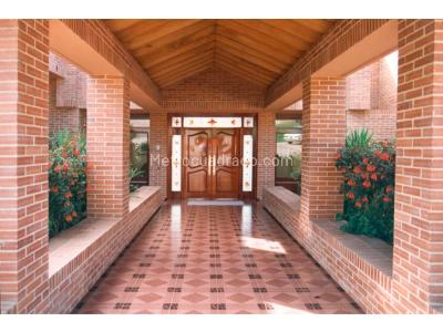Casa de 4 alcobas en venta en Norte, Chía, 1000 m² · foto 8 de 8