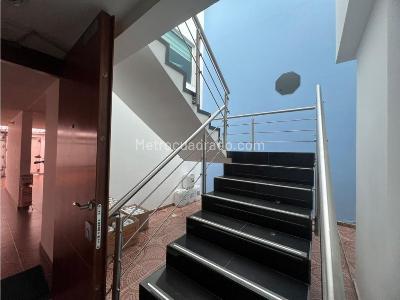 Casa de 5 alcobas en venta en Centro, Bogotá, 430 m² · foto 18 de 20