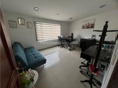Casa de 5 alcobas en venta en Centro, Bogotá, 430 m² · foto 5 de 20