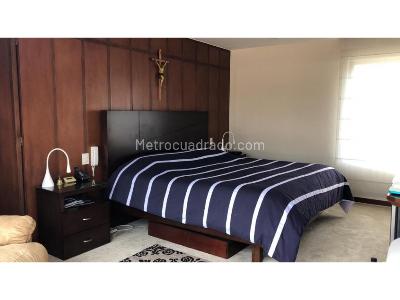 Casa de 4 alcobas en venta en Norte, Bogotá, 330 m² · foto 15 de 20