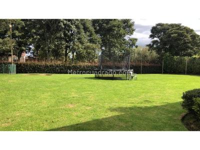 Casa de 4 alcobas en venta en Norte, Bogotá, 330 m² · foto 19 de 20
