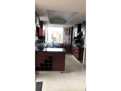 Casa de 4 alcobas en venta en Norte, Bogotá, 330 m² · foto 8 de 20