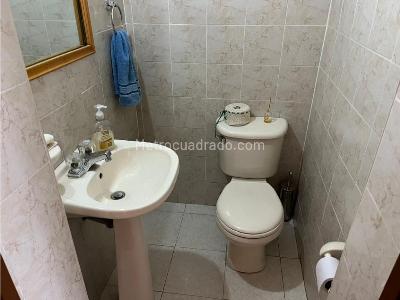 Casa en venta en Niza, Bogotá · foto 7 de 20