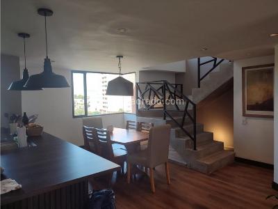 Casa de 5 alcobas en venta en Norte, Bogotá, 440 m² · foto 9 de 18