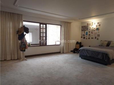 Casa de 3 alcobas en venta en Norte, Bogotá, 534 m² · foto 13 de 15