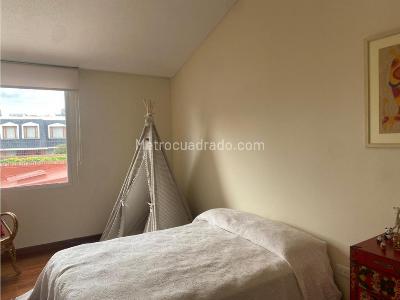 Casa de 3 alcobas en venta en Norte, Bogotá, 290 m² · foto 14 de 19