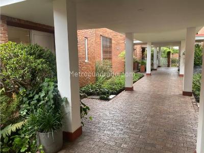 Casa de 3 alcobas en venta en Norte, Bogotá, 290 m² · foto 18 de 19