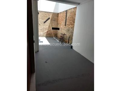 Casa de 5 alcobas en venta en Norte, Bogotá, 386 m² · foto 11 de 17