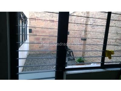Casa de 5 alcobas en venta en Norte, Bogotá, 386 m² · foto 12 de 17
